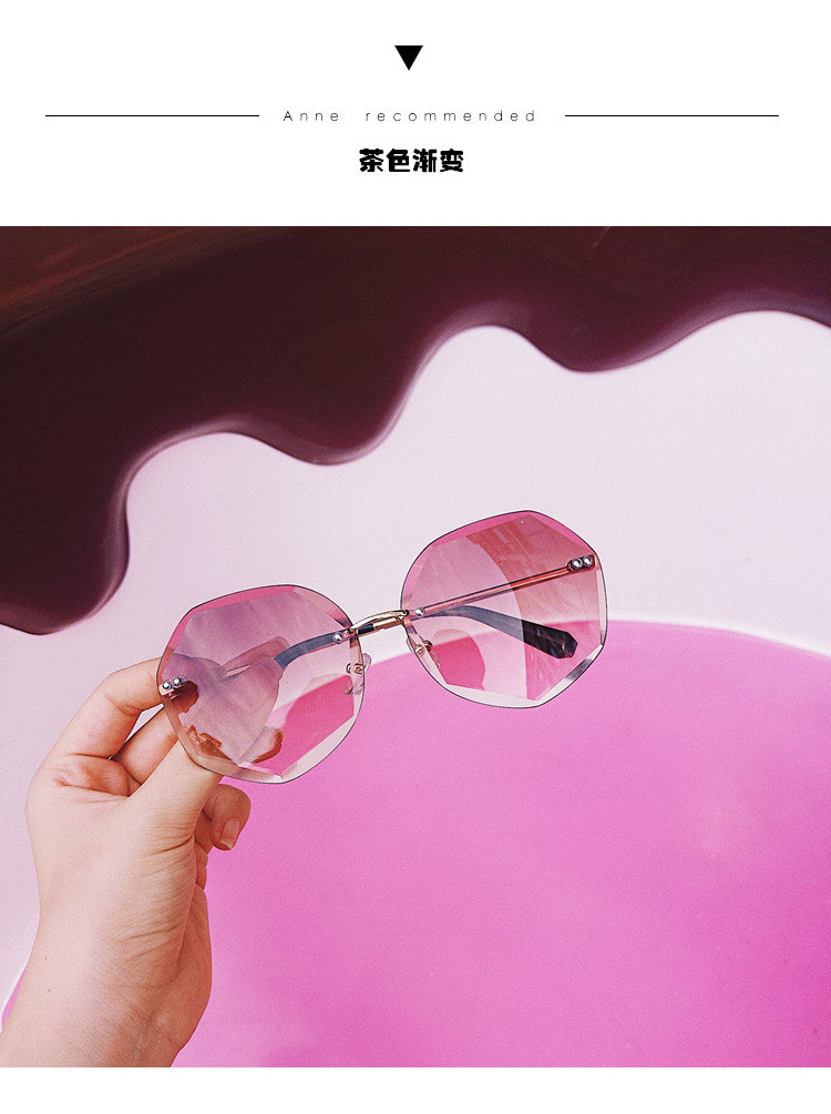 2018 net sắc tố đỏ cá tính đa giác pha lê không khung cắt tỉa kính râm nữ gradient màu đại dương gọng kính gentle monster