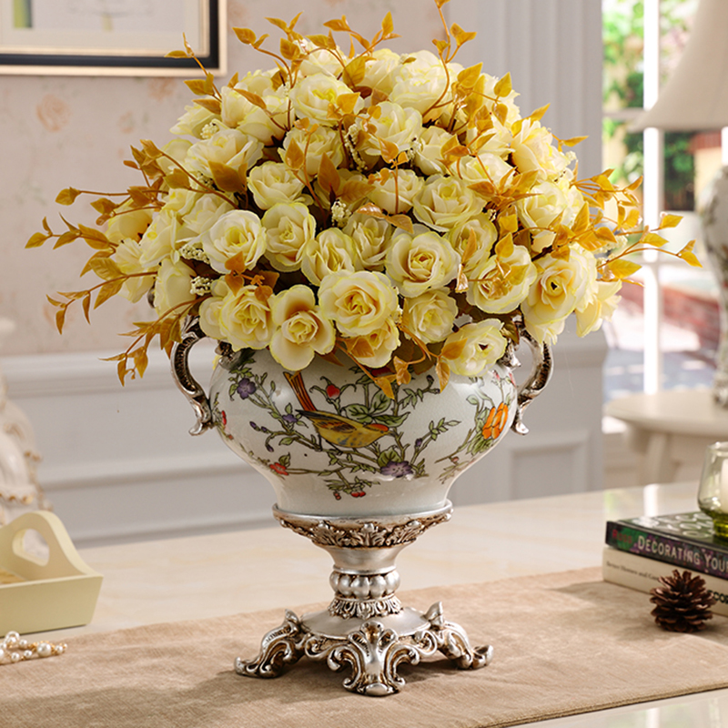 European vase flower arrangement Vintage ceramic simulation fake rose suit Floral dining table living room home decoration ornaments