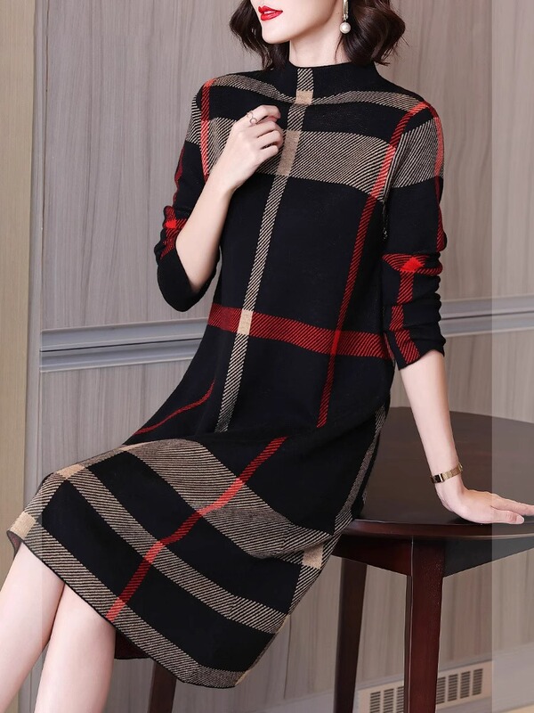 Knitted Dress for Women, New Fashion for Autumn and Winter 2025, Versatile, Loose-Fitting, Tummy-Concealing, Slimming, Can Be Paired with Coats and Sweaters