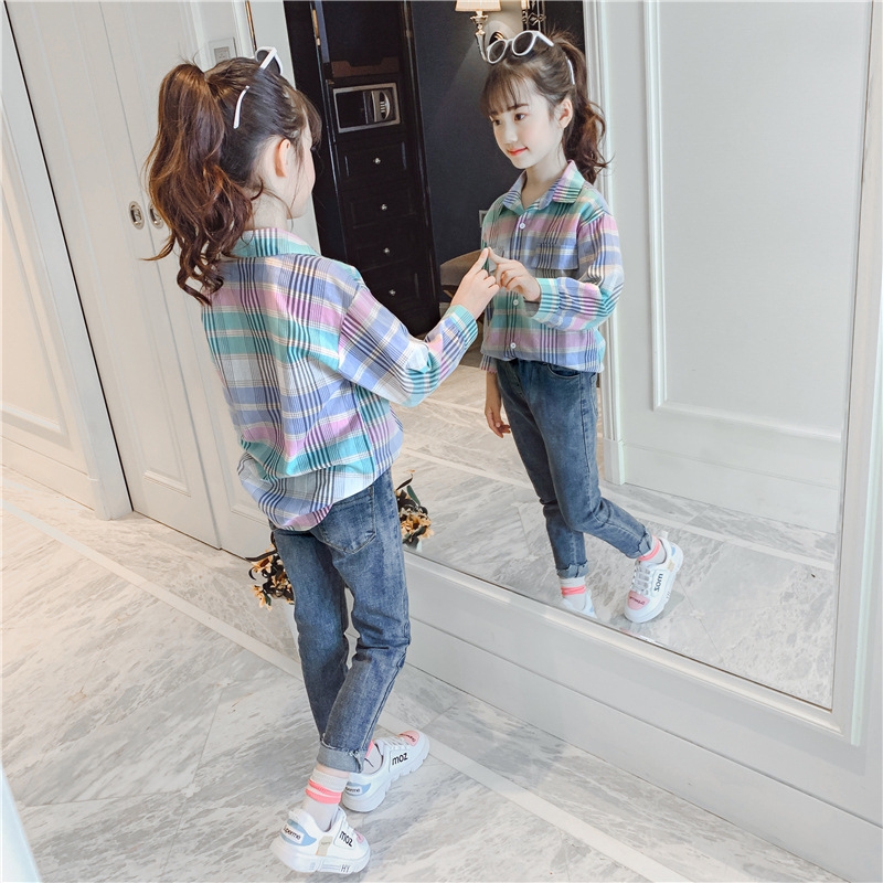 Mùa xuân áo 2020 mới của Hàn Quốc phiên bản Girls của Big Kids mùa xuân Quần áo Trong dài trẻ em Tops Chao trẻ em.