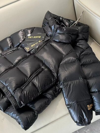 Children's long down jacket boys and girls winter 2025 new over-the-knee warm and thickened children's big children's trendy and light