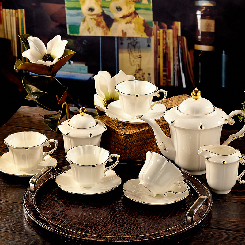 Industry and high - class European - style ipads China coffee coffee cups and saucers of a complete set of jingdezhen ceramic English coffee pot of gold