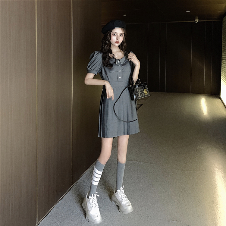 VK旗艦店 韓國風百褶高腰泡泡袖復古短袖洋裝
