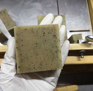 Coffee scrub bath soap diy material refill pack breast milk cold cleansing handmade soap raw material can be made 700g soap