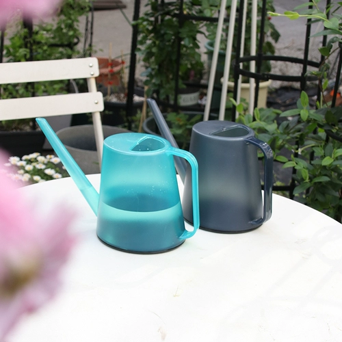 Детский матовый пластиковый прозрачный чайник