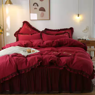 Four-piece bed group net red with the same simple Nordic ins quilt cover red European temperament girl one meter eight bed skirt