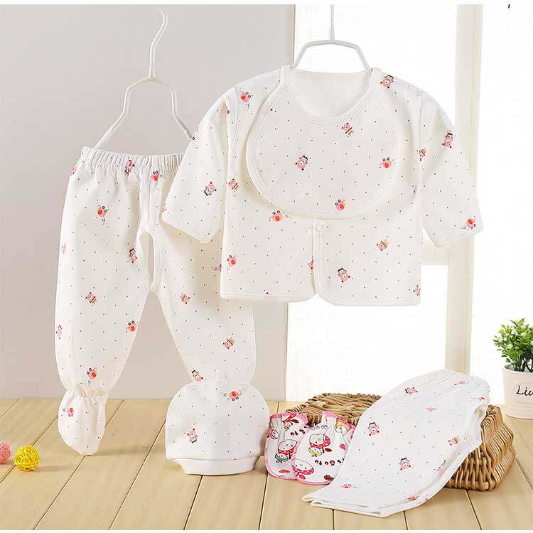 Coffret cadeau pour bébé - vêtements - Ref 1962876 Image 9