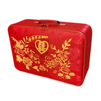 Двусторонние ручки с красными переносками с золотыми краями, десять подарков