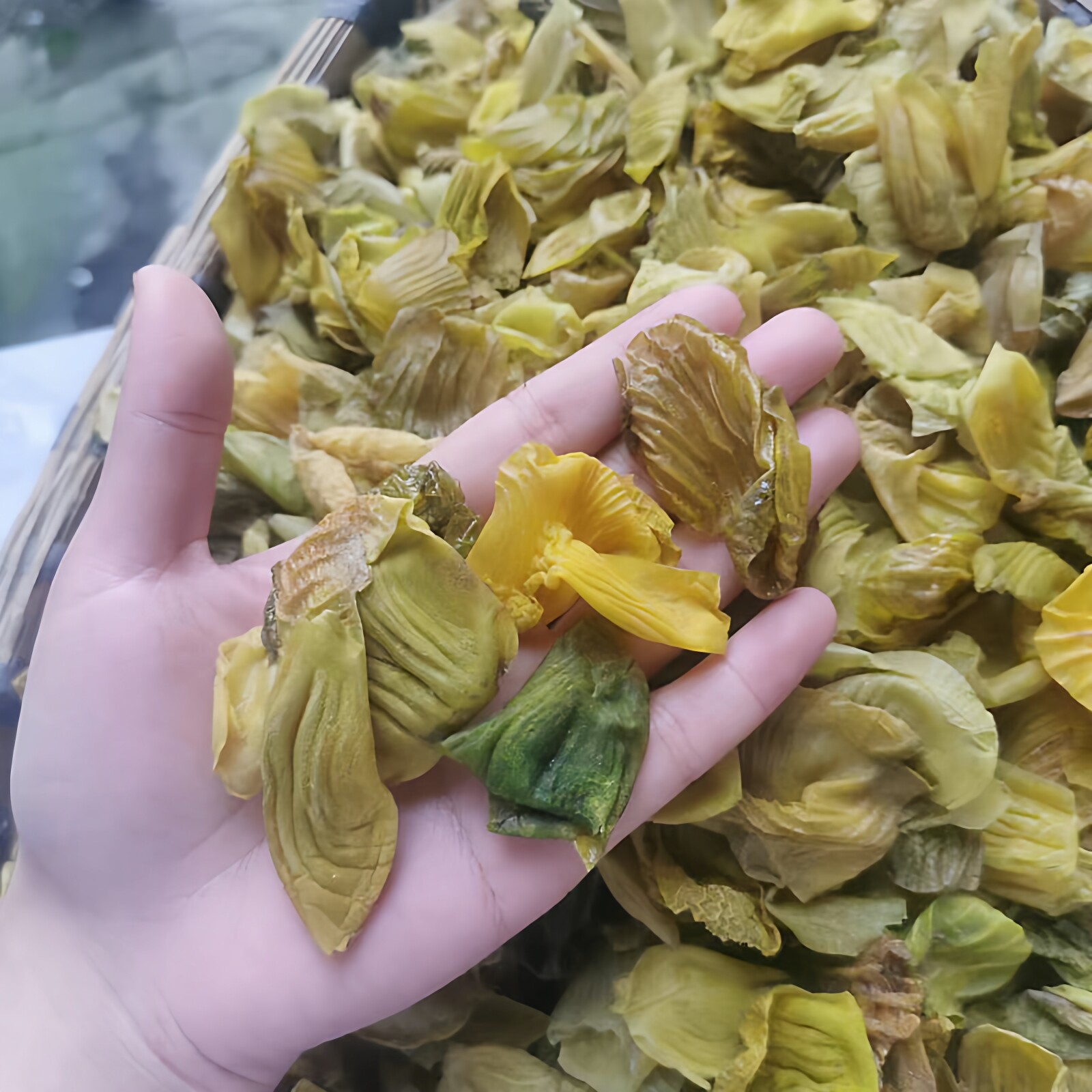 如何辨别高品质的农家散养鸡内金？