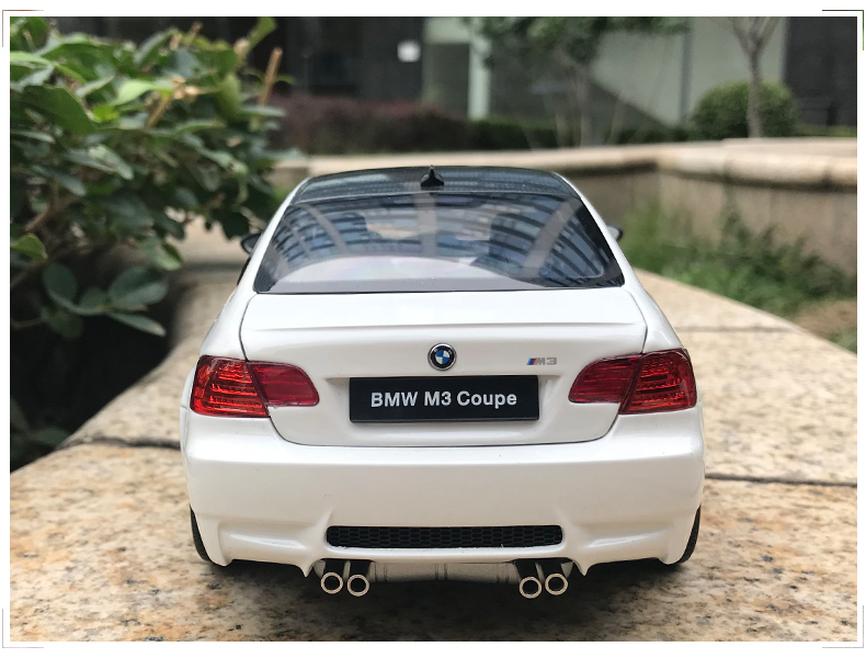 Kyosho Jingshang 1:18 BMW M3 E92 GTS hợp kim xe thể thao mô hình xe mô hình bộ sưu tập tĩnh xe mo hinh