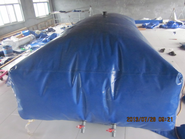 Portable transport water bag in new goods car 5 ton capacity for easy collection of sewage protection environment convenient to contain