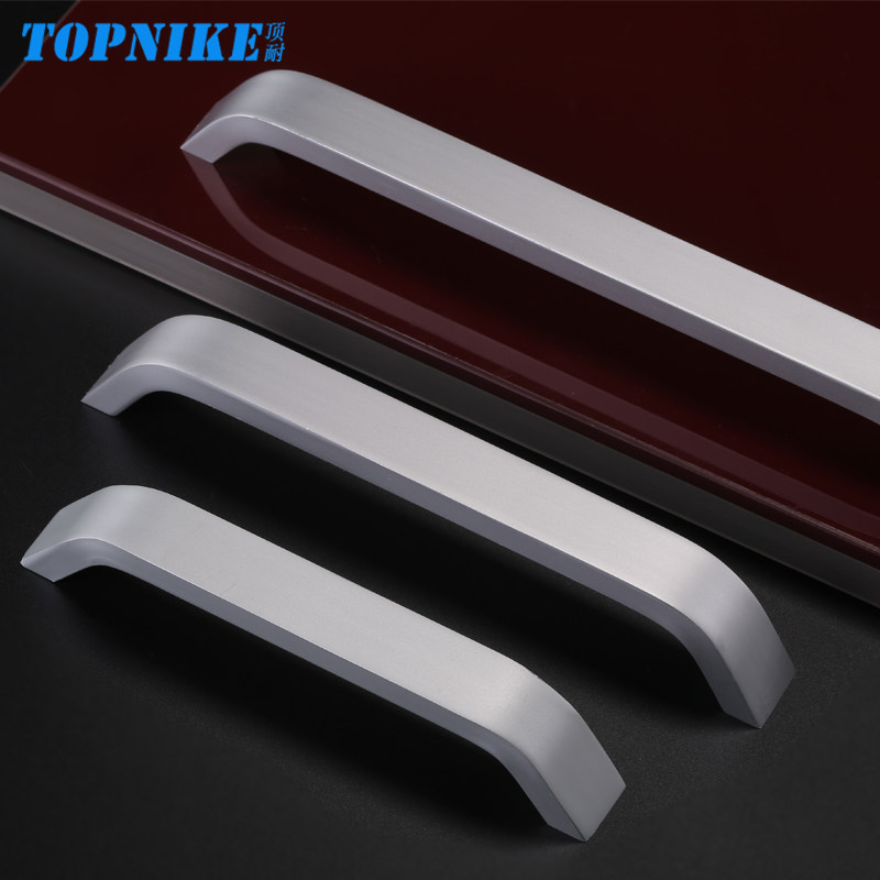 �������Ͻ�����TNH8821A