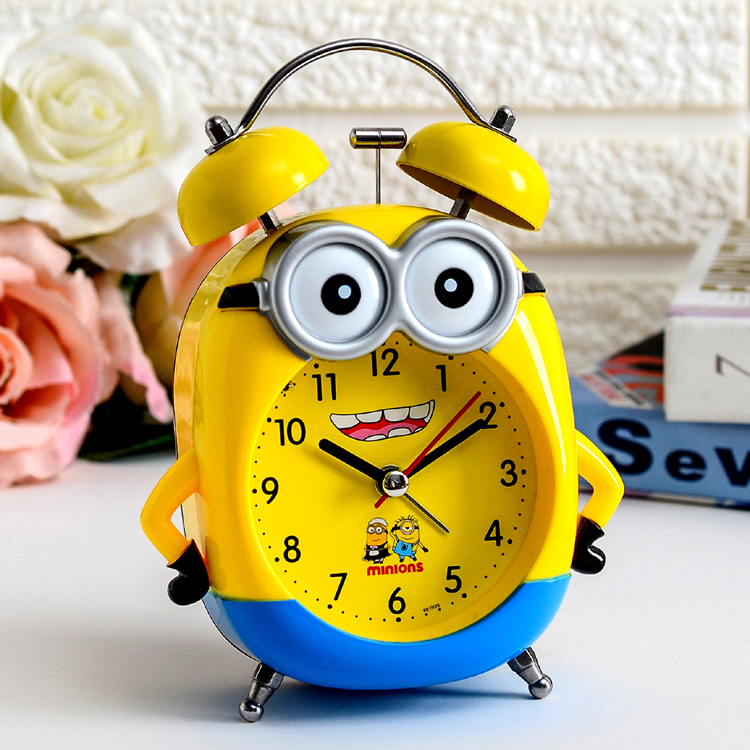 [USD 17.39] Creative cute cartoon alarm clock metal mute with lights
