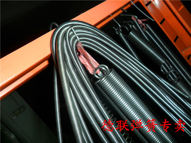 Spot oil seal ring spring wire diameter seal ring oil seal spring handbag leather bag lock edge hardened through the wire sheath spring