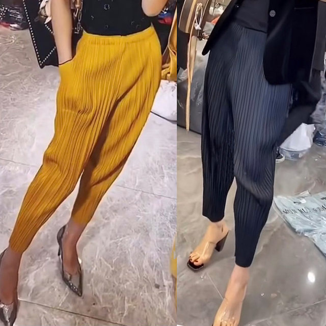 Miyake pleated pants, loose pants, women's new summer casual harem pants, thin, slim and drooping Internet celebrity granny pants