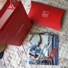【上海故事】教师节礼盒丝巾