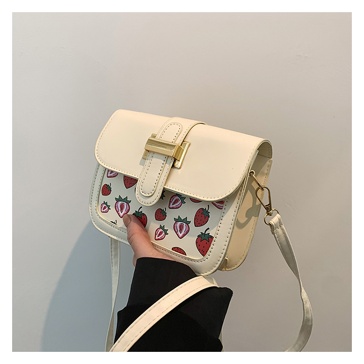 Women's Small Pu Leather Fruit Strawberry Cute Streetwear Square Magnetic Buckle Shoulder Bag display picture 10