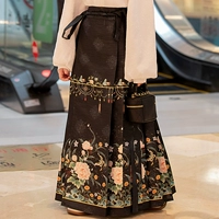 Черная юбка, в цветочек