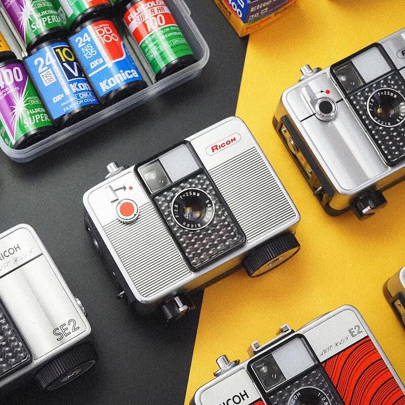Ricoh Auto Half E Se 2 Sl Film Half-Frame Camera 135 Film Wind-Up Camera