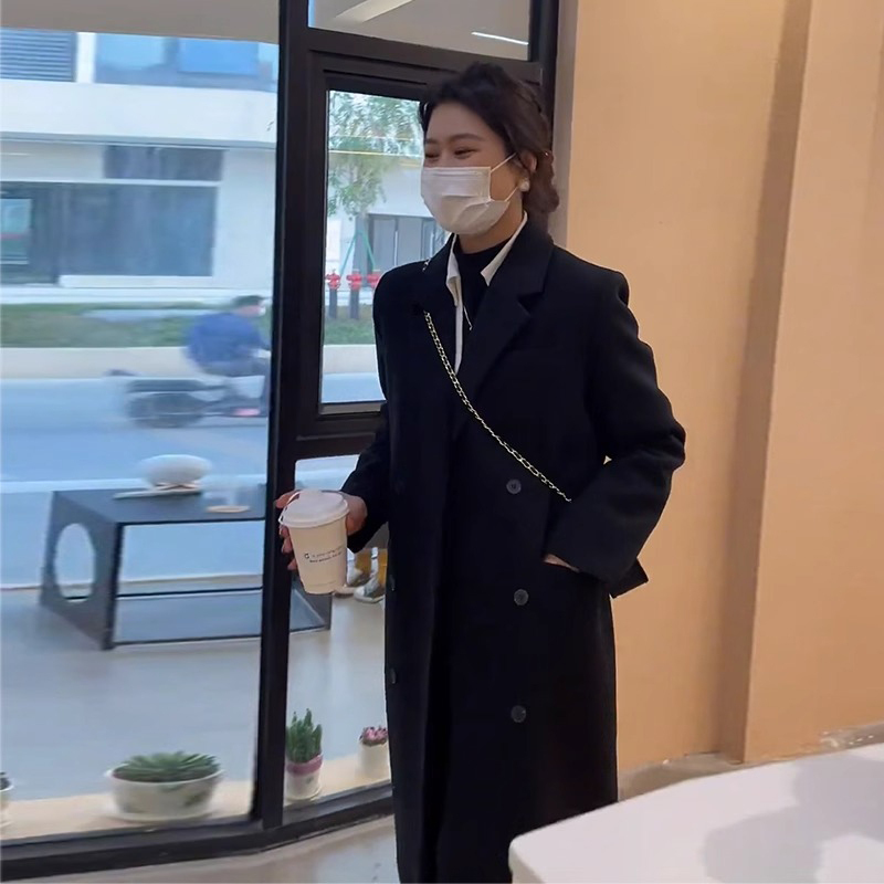 Korean-Style Black Woolen Coat for Women, 2025 Autumn and Winter New Model, Petite Straight-Shoulder Woolen Overcoat, Mid-Length, Thickened