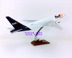 Ưu đãi đặc biệt 47cm nhựa BoeingB777-300 FedEx Airlines Mô hình máy bay mô phỏng tĩnh FedEx đồ chơi trẻ em giá rẻ Chế độ tĩnh