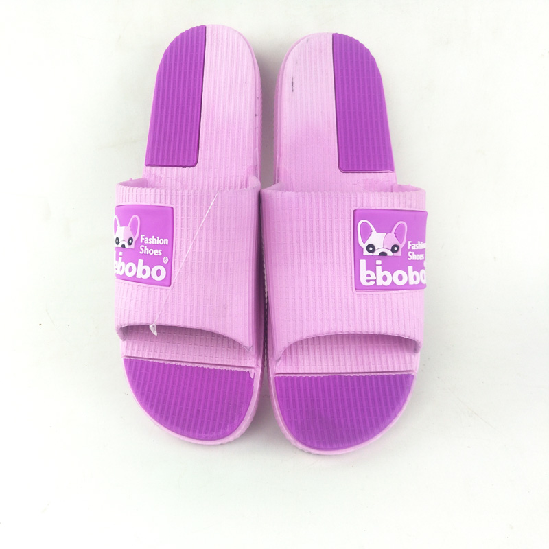 Mới thêm dép mã lớn và dép nam phòng tắm mùa hè với một đáy dày chống trượt sandal nam đẹp
