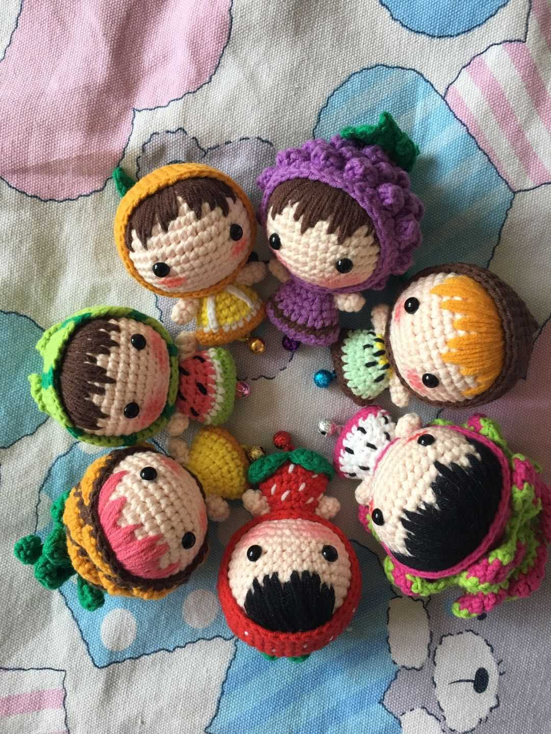 Diy Diy pure hand-hand hook knitting fruit and doll machine cat hanging pieces of wool dolls finished