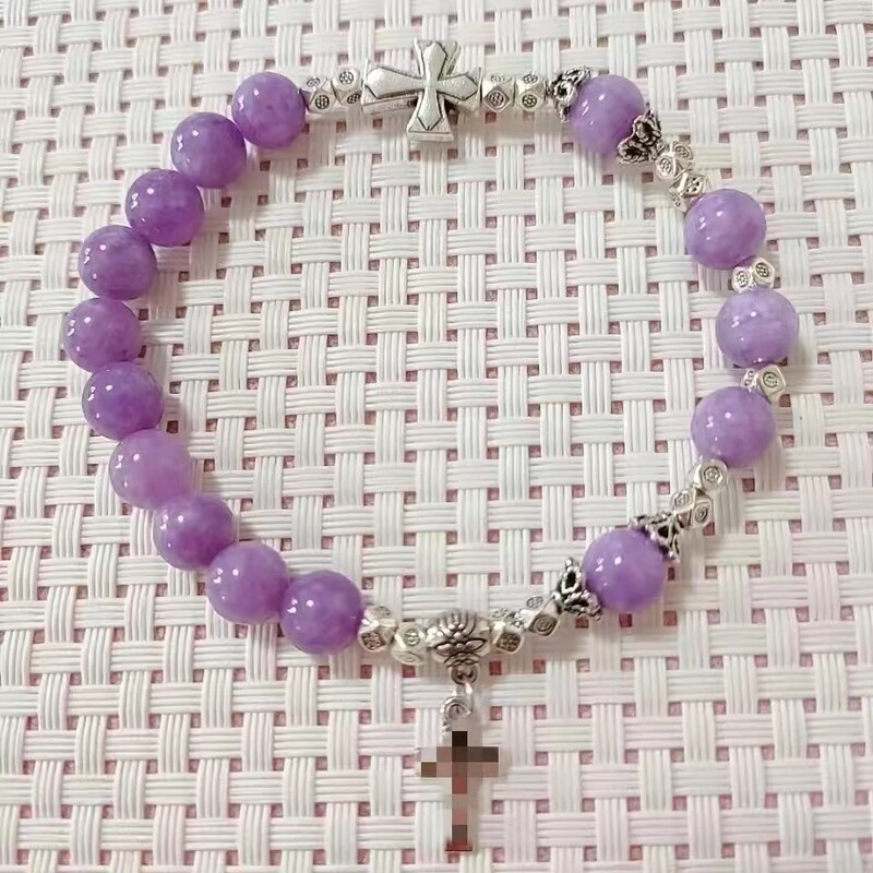 Natural Plum Blossom-Shaped Tourmaline Chalcedony 8mm Bracelet, Rose One-End Pendant Bracelet for Men and Women Natural Plum Blossom-Shaped Tourmaline Chalcedony 8mm Bracelet, Rose One-End Pendant Bracelet for Men and Women