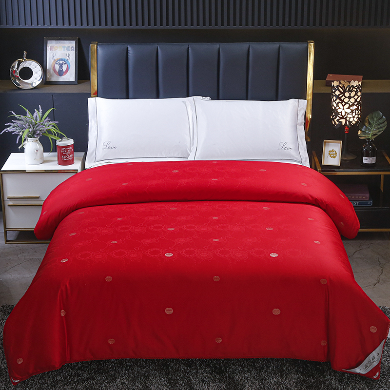 Wedding big red silk quilt tribute satin jacquard dowry happy quilt core cotton edge spring and autumn thickened winter quilt 10 catties