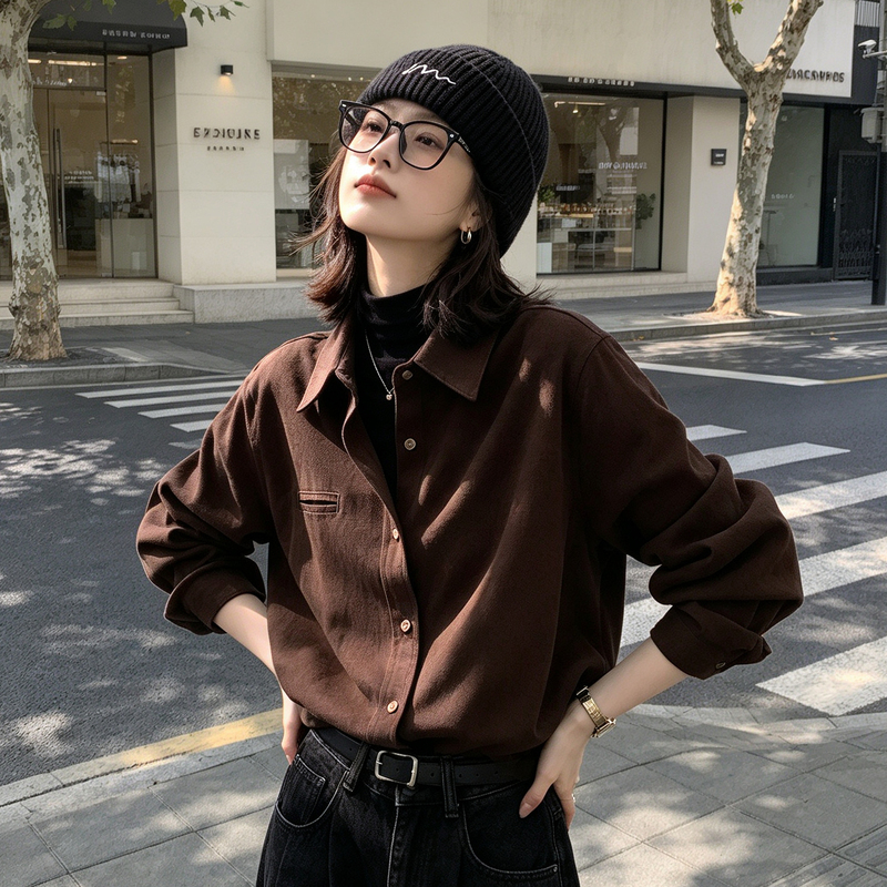 Brown Retro Commuter Brushed Shirt for Women, New Autumn and Winter Long-Sleeved Layered Shirt with a High-End Feel Brown Retro Commuter Brushed Shirt for Women, New Autumn and Winter Long-Sleeved Layered Shirt with a High-End Feel