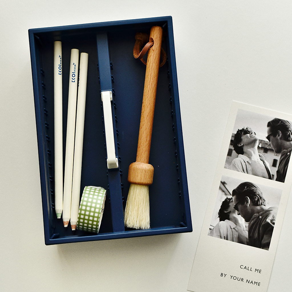 - Taoyuan Daily - German old Redecker detail dusting brush cleaning corners and gaps in the home