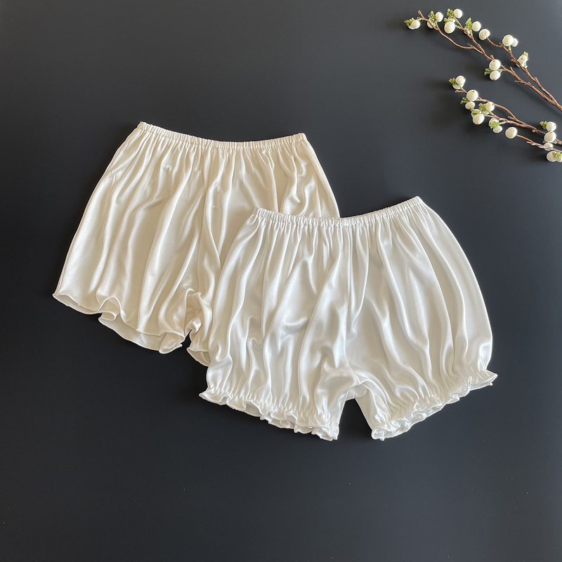 Women's Safety Shorts to Prevent Exposure, Thin Summer Style, Can Be Worn Outside, Jk White Flower Bud Safety Shorts, Pumpkin Shorts, Leggings