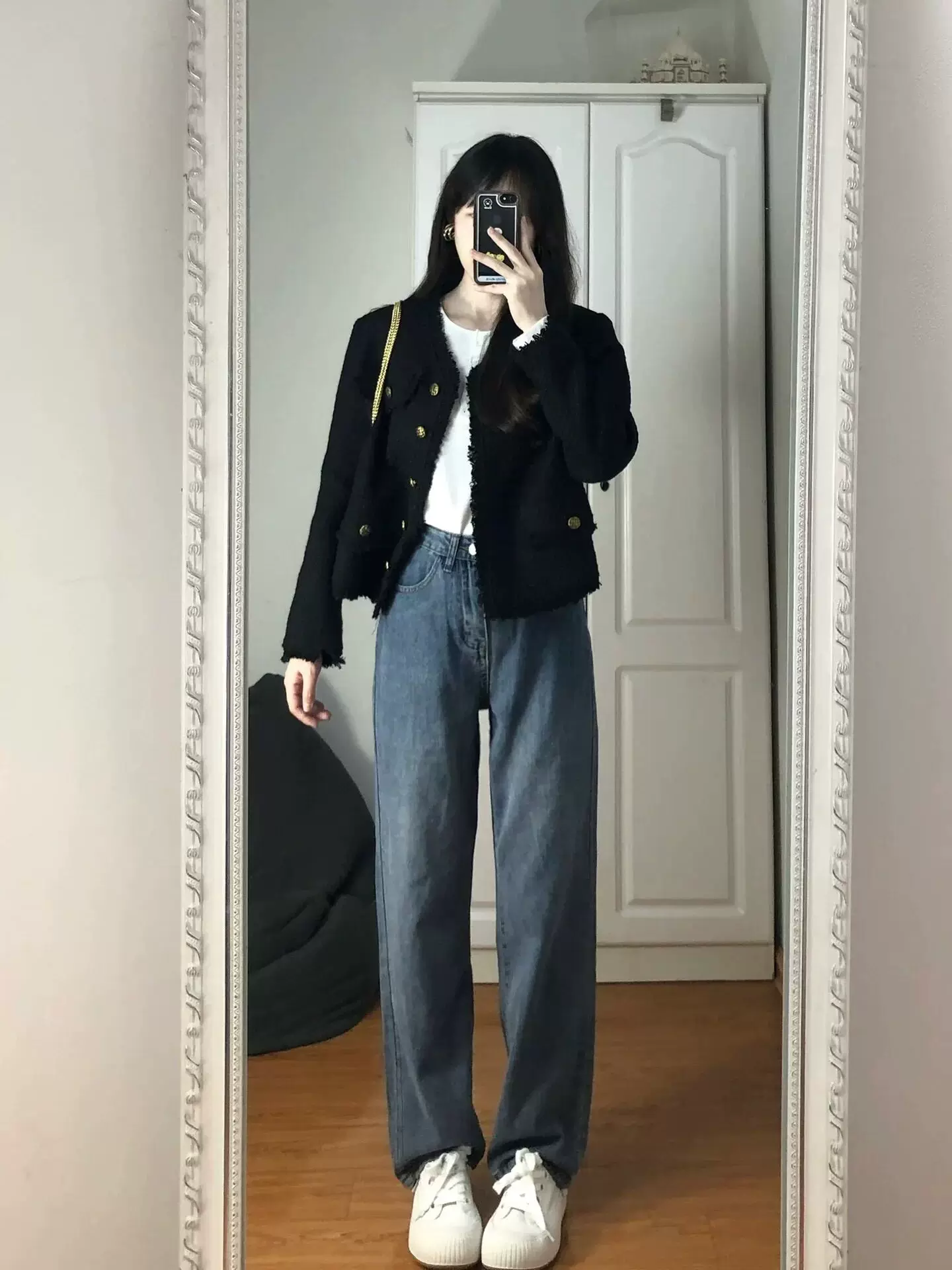 Черная осенняя куртка маленького дизайна, короткая, стиль Chanel, стиль высокого качества, яркий запоминающийся стиль, для подростков