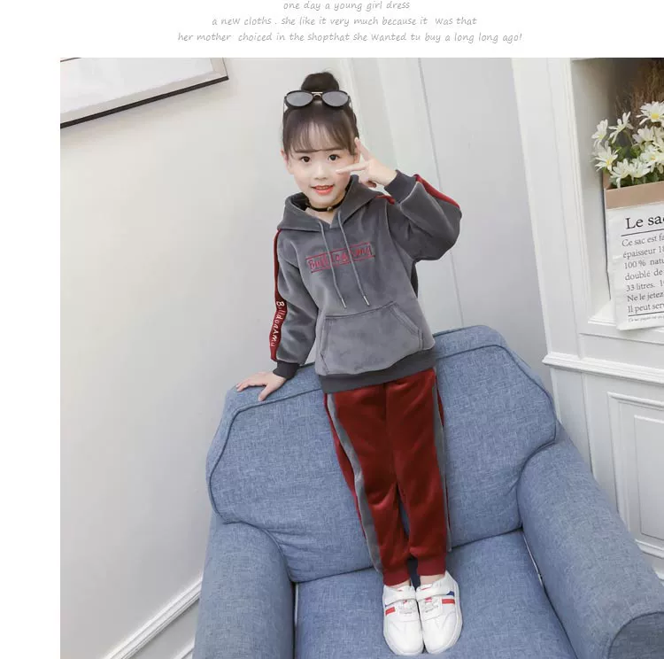 Quần áo bé gái mùa thu 5-6-7-8 tuổi Cô bé 9 tuổi set đồ mùa thu 2018 mới mùa thu quần áo trẻ em lưới đỏ hai mảnh