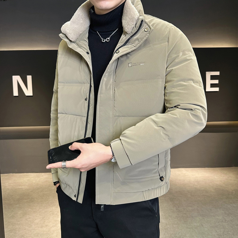 Jeep Men's Winter Short down Jacket with Fur Collar, Thickened White Duck Down, Warm and Cold-Resistant, High-End Men's Stand-Collar Coat Jeep Men's Winter Short down Jacket with Fur Collar, Thickened White Duck Down, Warm and Cold-Resistant, High-End Men's Stand-Collar Coat