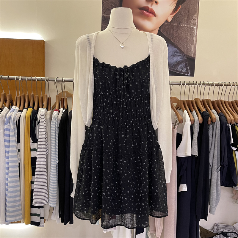 2026 Summer New Fashion Design Knitted Long-Sleeved Cardigan with Floral Print Slip Dress Two-Piece Set for Women 2026 Summer New Fashion Design Knitted Long-Sleeved Cardigan with Floral Print Slip Dress Two-Piece Set for Women