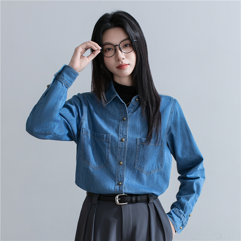 Retro Hong Kong Style Soft Denim Shirt for Women to Wear Outside and Inside, 2026 Spring & Fall New Style Loose Layered Shirt, Right Shoulder Top