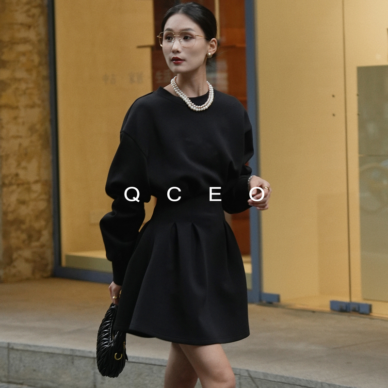 Qceo/High-End Waist-Cinching Sweatshirt Dress, Simple Little Black Dress, Short Skirt, Waist-Cinching, Slimming, Age-Reducing A-Line Dress for Spring and Autumn