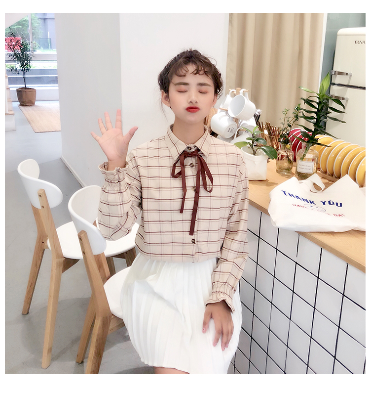 Mùa xuân của phụ nữ phiên bản Hàn Quốc của áo sơ mi kẻ sọc hoang dã lỏng lẻo thắt nơ dài tay áo sơ mi nữ kẻ ca rô dài tay