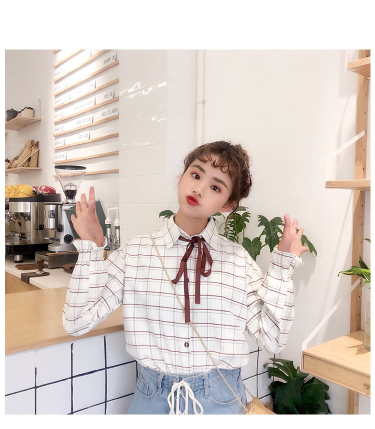 Mùa xuân của phụ nữ phiên bản Hàn Quốc của áo sơ mi kẻ sọc hoang dã lỏng lẻo thắt nơ dài tay áo sơ mi nữ kẻ ca rô dài tay