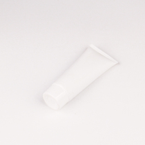 A stainless steel cleaning agent