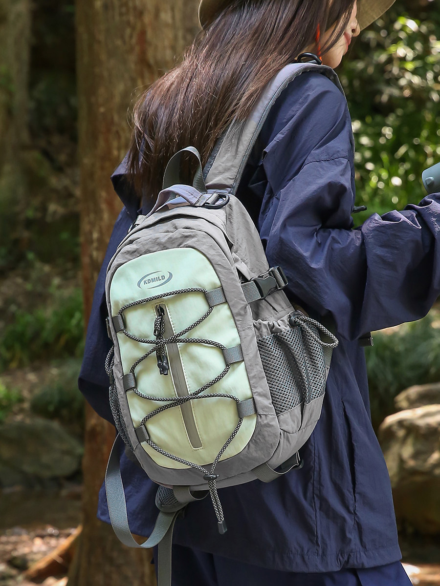 Outdoor Backpack, Large-Capacity Hiking Sports Backpack, Mountaineering Bag, Men's Commuter School Bag, Female College Student Computer Bag