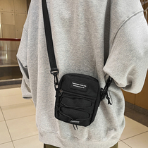 Skew Satchel Mens Chains Chains Bags Men Single Shoulder Bag Tide Cards Small Satchel Boys Backpacks Individuality Hanging Bag Mobile Phone Bag