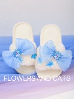 Цвета шампанского