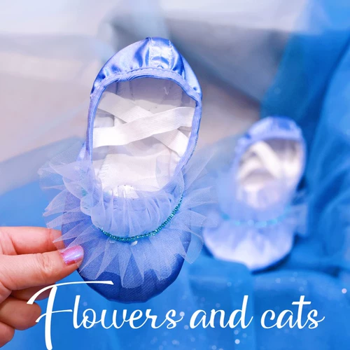 Цветы и кошки девчонка в детском саду локаль айша танце