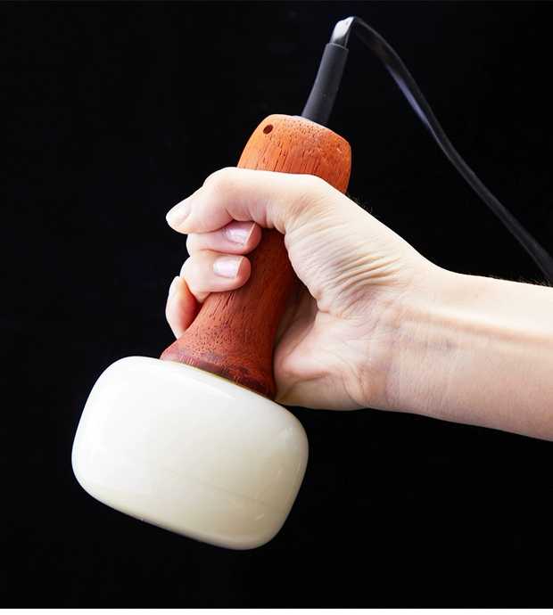 YS Electric Heat Scraping Yuya Tongstone Electric Mocuncubus System Heating Tatile Ball Supporting Tank Massage Hammer