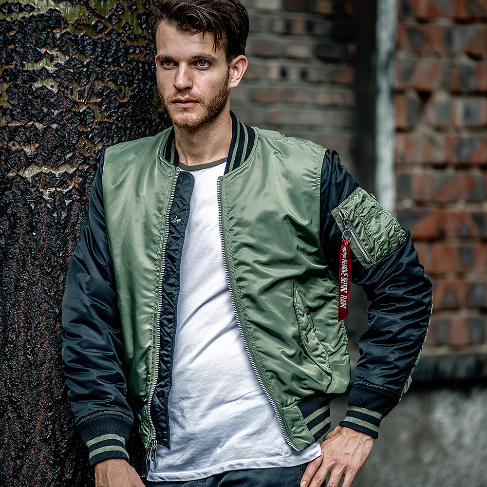 Clearance alpha American Alpha Industrial MA-1 Varsity flight jacket slim fit warm and cotton