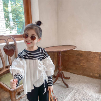 Girls' Western-style striped shirt 2022 spring and autumn new Korean version baby fashionable stitching top little girl bottoming shirt