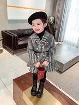 Girls fashionable mid-length woolen coat 2023 autumn and winter new Korean style childrens quilted houndstooth woolen coat