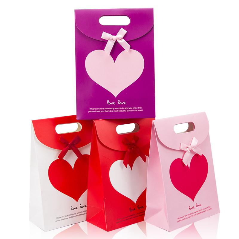 Valentine's Day red wedding gift velcro bag love clamshell hand gift bag Wedding candy bag wholesale